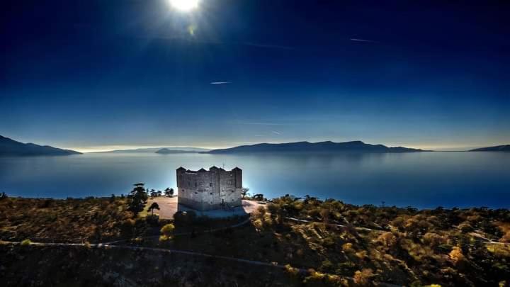 Demi Daire Senj  Dış mekan fotoğraf